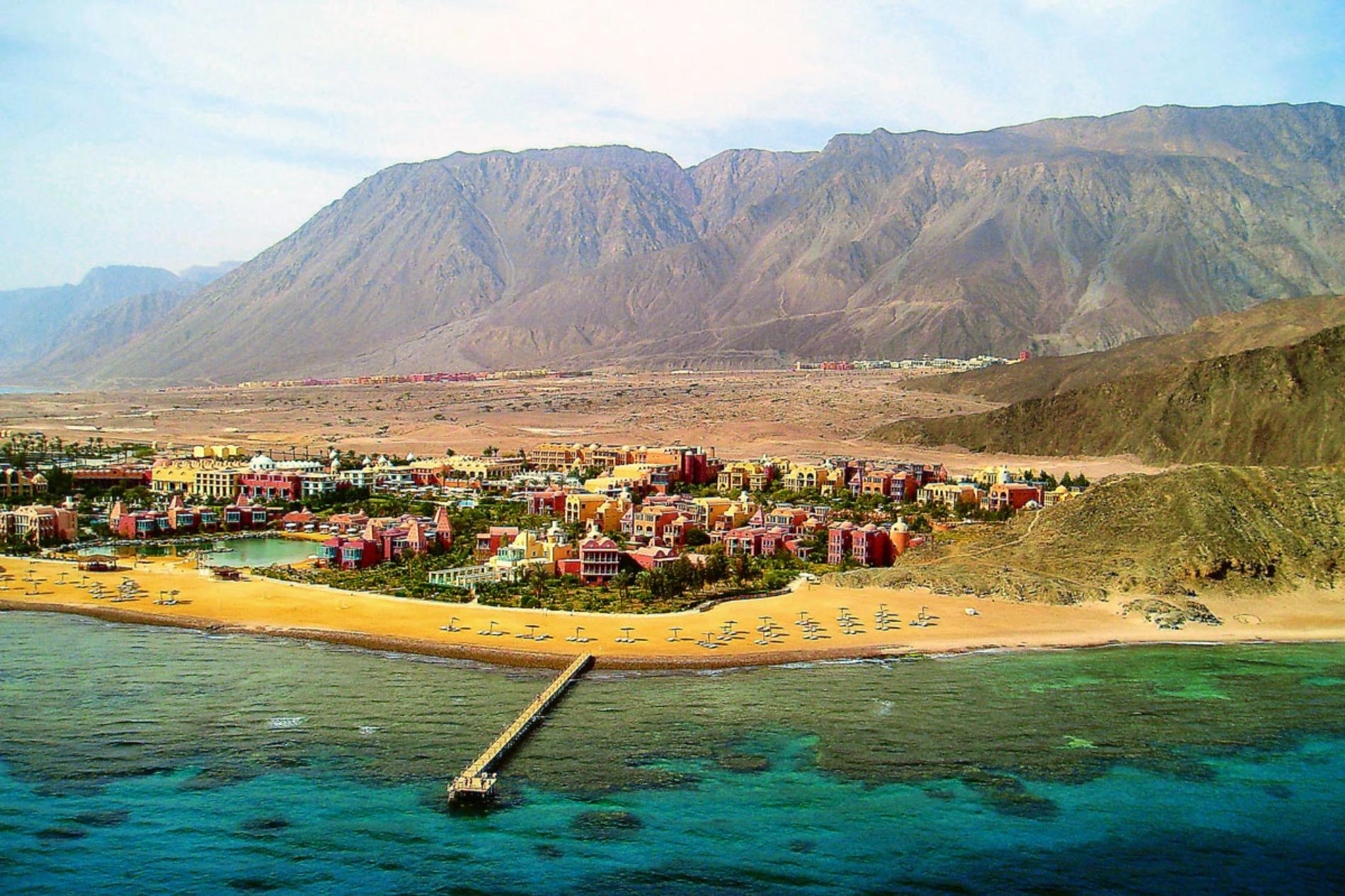 Город из отелей